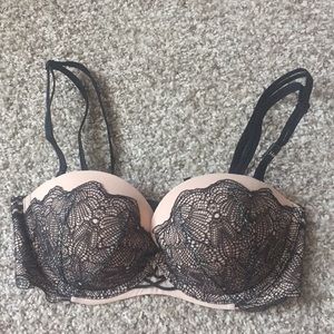 Sexy black and white Victoria’s Secret bra!